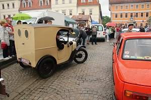 Oldtimer-Ausfahrt zum Sondersh&auml;user Stadtgeburtstag