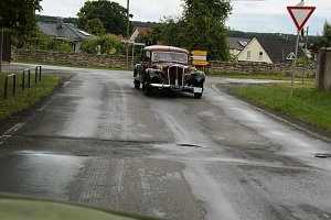 Oldtimer-Ausfahrt zum Sondersh&auml;user Stadtgeburtstag
