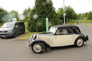 Oldtimer-Ausfahrt zum Sondersh&auml;user Stadtgeburtstag