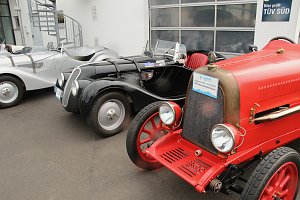 Oldtimer-Ausfahrt zum Sondersh&auml;user Stadtgeburtstag