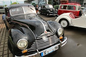 Oldtimer-Ausfahrt zum Sondersh&auml;user Stadtgeburtstag
