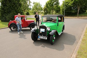 Oldtimer-Ausfahrt zum Sondersh&auml;user Stadtgeburtstag