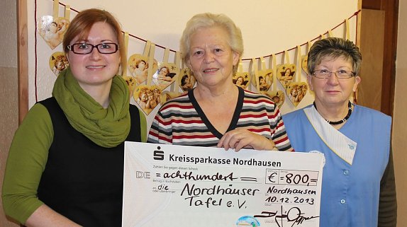 Bild: Spende an die Nordh&auml;user Tafel